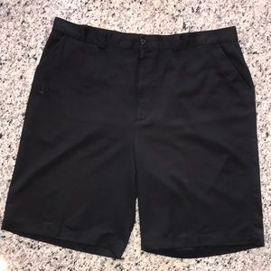 Under Armour Golf Shorts, Size 42R, Black
